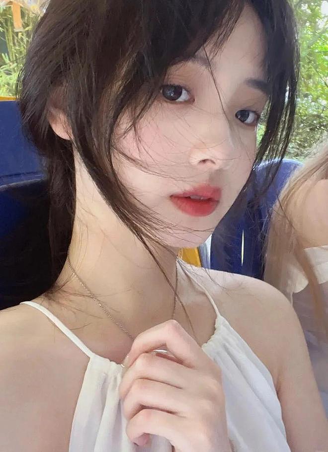 【美女】甜美妹子,肤白水嫩,做你女朋友你想拒绝?(组图) - 14