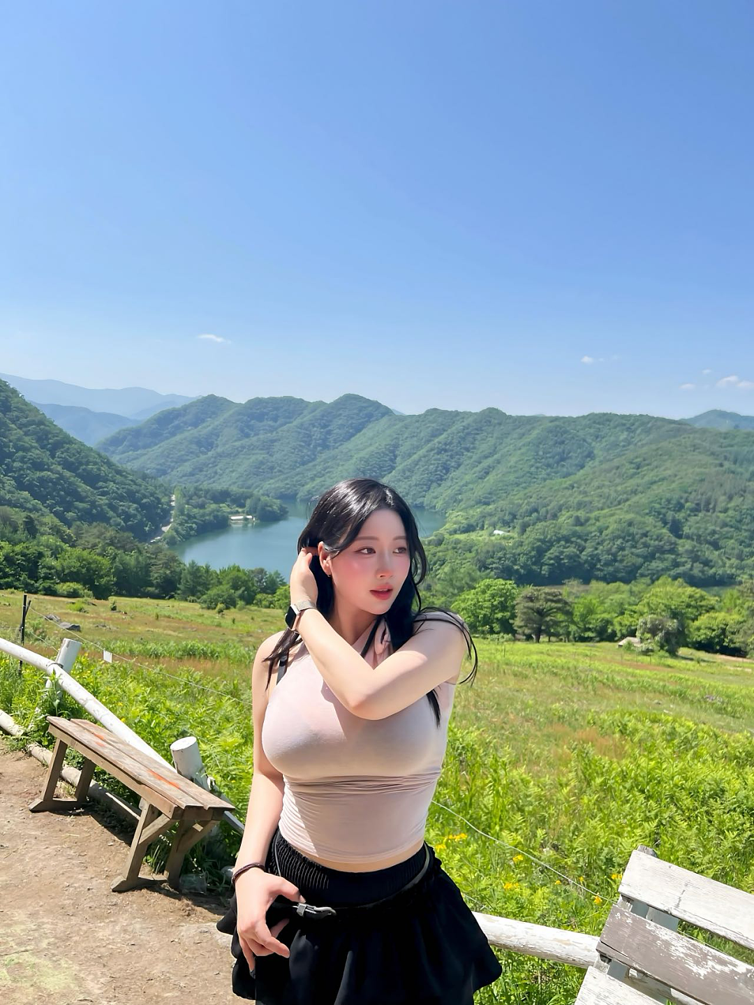美女|山野纯欲 饱满曲线(组图) - 2