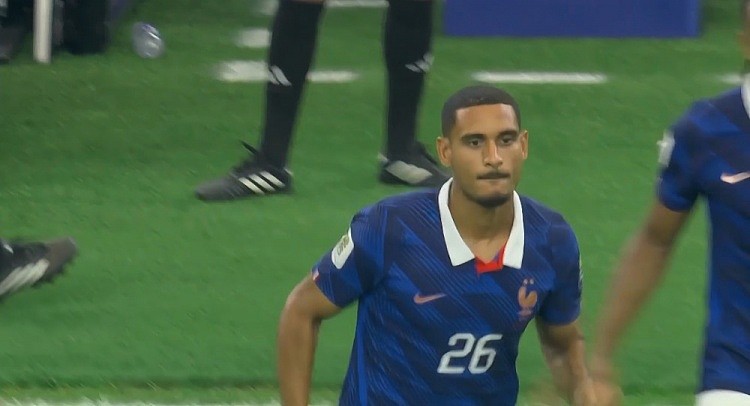 时隔16年进决赛!西班牙2-0法国,亚马尔造点,奥亚萨瓦尔、波罗破门(视频/组图) - 19