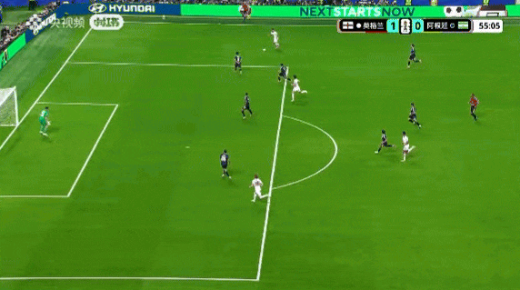 阿根廷2-1反杀英格兰,挺进世界杯决赛!梅西两度助攻居功至伟(视频/组图) - 3