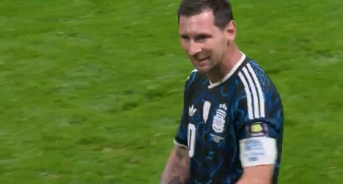 阿根廷2-1反杀英格兰,挺进世界杯决赛!梅西两度助攻居功至伟(视频/组图) - 21
