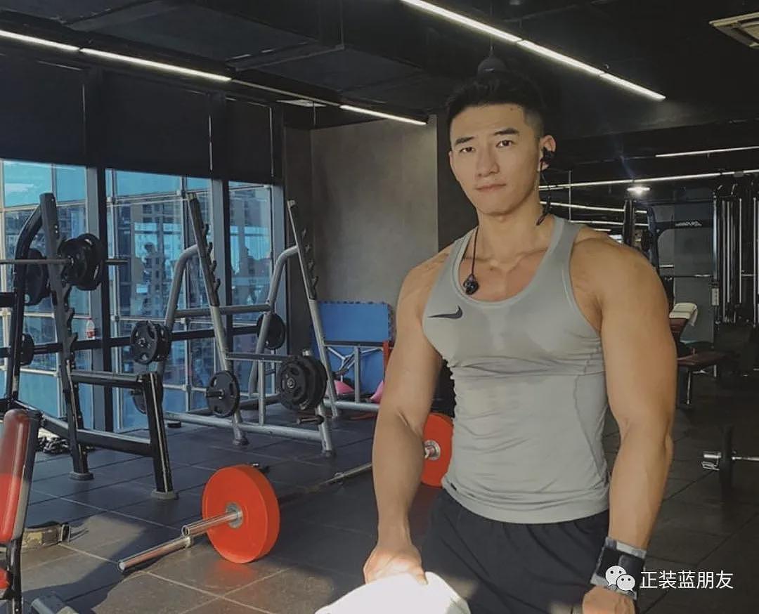 【帅哥】一个健身小哥,小猛男呀 - 3