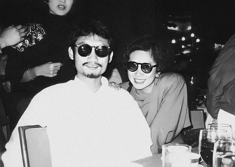 【时尚】林青霞“认输”、亦舒把她写进小说里:她凭什么是香港最会穿的女人?(组图) - 16