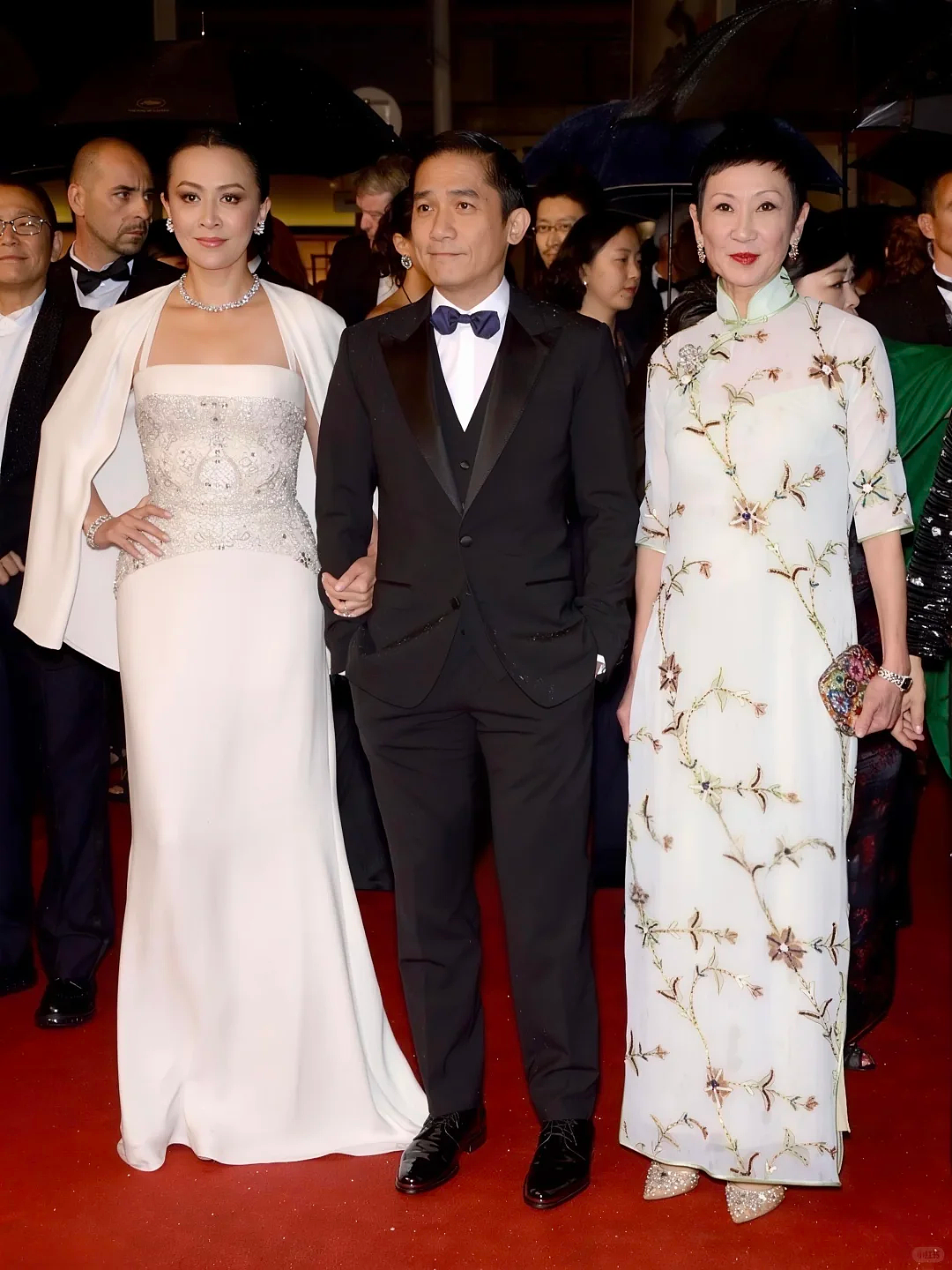 【时尚】林青霞“认输”、亦舒把她写进小说里:她凭什么是香港最会穿的女人?(组图) - 66