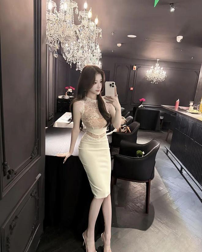 【美女】国产网红美女，身材傲娇，美丽动人，最美小香风，你爱不爱（组图） - 33