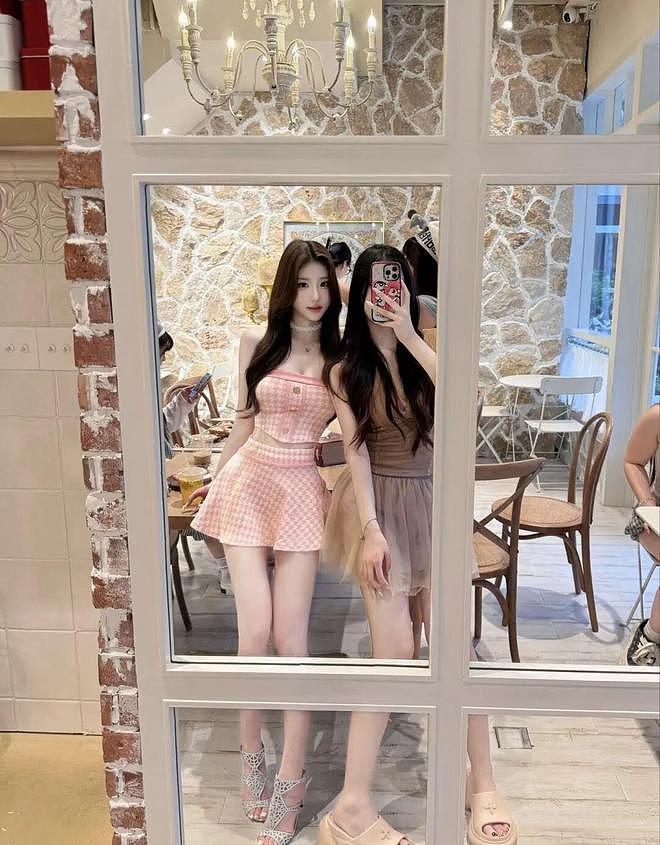 【美女】国产网红美女，身材傲娇，美丽动人，最美小香风，你爱不爱（组图） - 9
