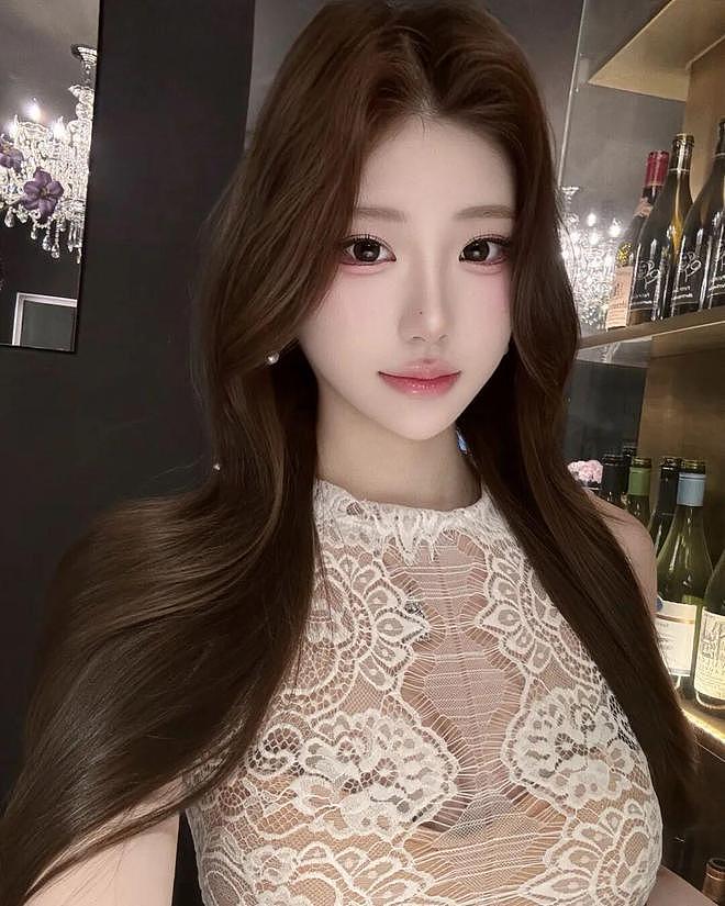 【美女】国产网红美女，身材傲娇，美丽动人，最美小香风，你爱不爱（组图） - 24