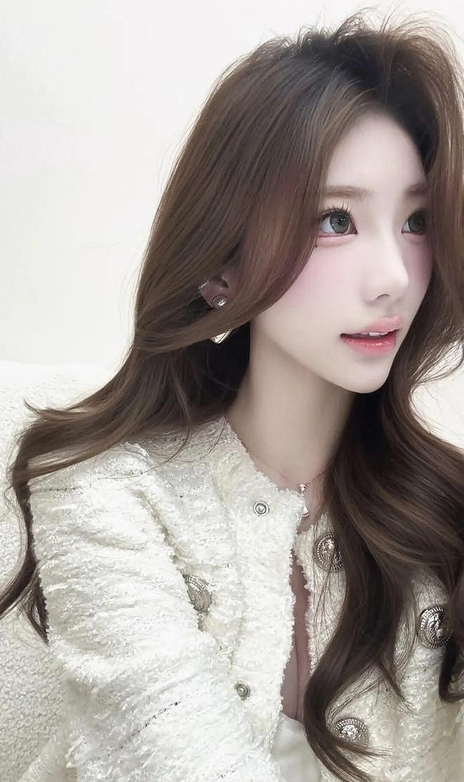 【美女】国产网红美女，身材傲娇，美丽动人，最美小香风，你爱不爱（组图） - 45