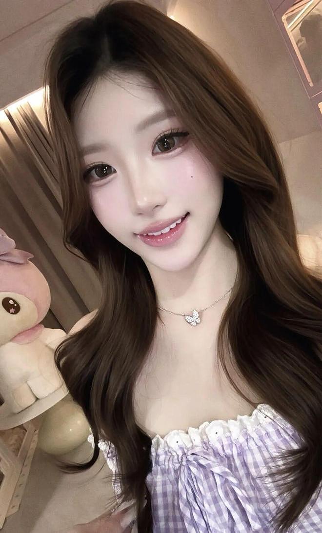 【美女】国产网红美女，身材傲娇，美丽动人，最美小香风，你爱不爱（组图） - 43