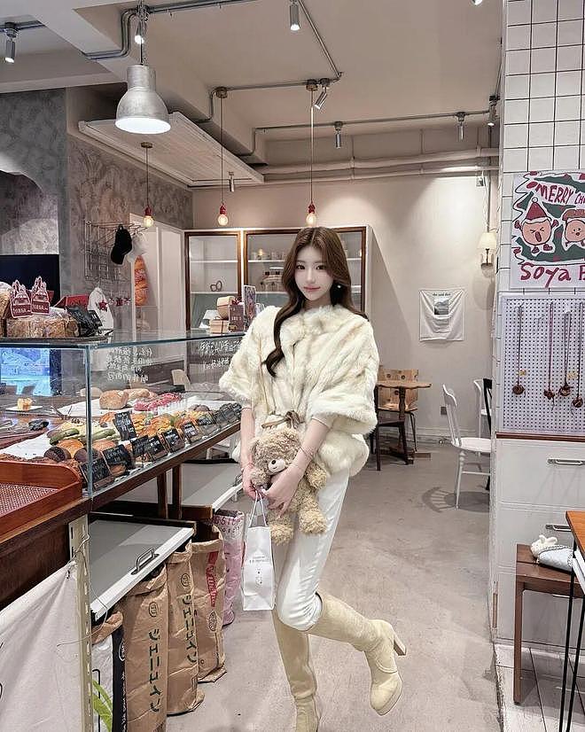 【美女】国产网红美女，身材傲娇，美丽动人，最美小香风，你爱不爱（组图） - 41