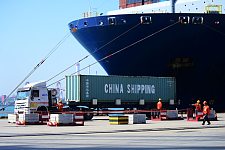 中国在与欧美进行贸易谈判前划定经济“红线”