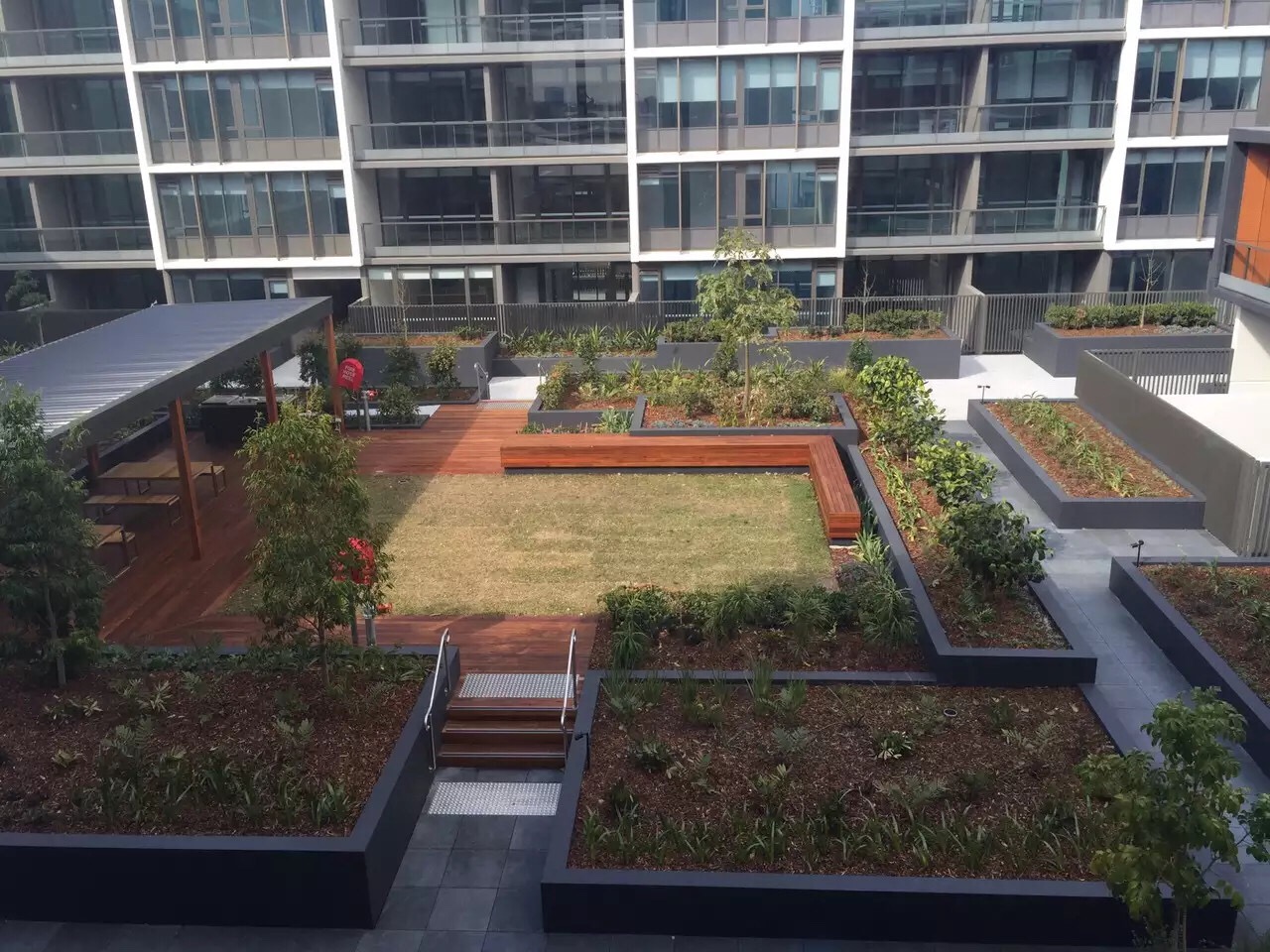 今日悉尼Zetland 全新apartment 两房两卫招租。 Zetland 全新apartment 两房两卫招租。