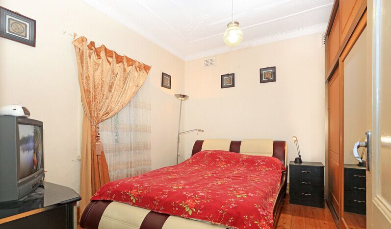 今日悉尼Parramatta parramatta 3房大house 整租$530 可带家具 Parramatta parramatta 3房大house 整租$530 可带家具