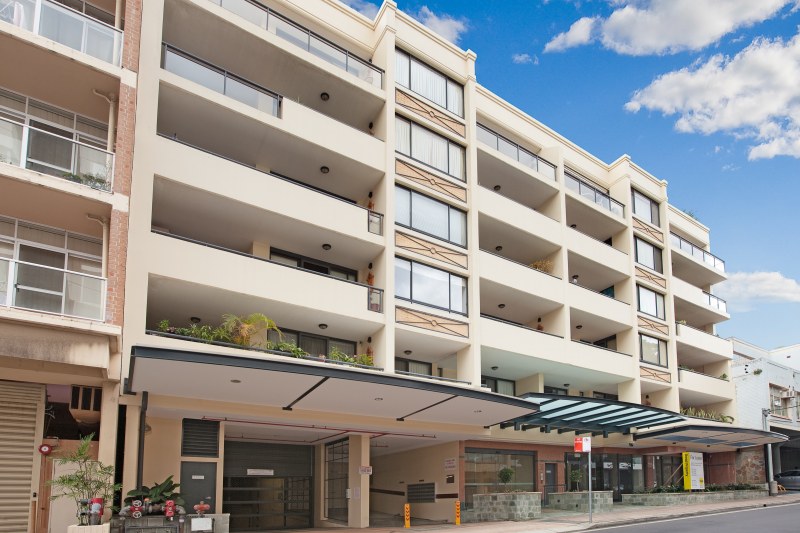 今日悉尼Chatswood 三房包家具1000/week 整租 Chatswood 三房包家具1000/week 整租