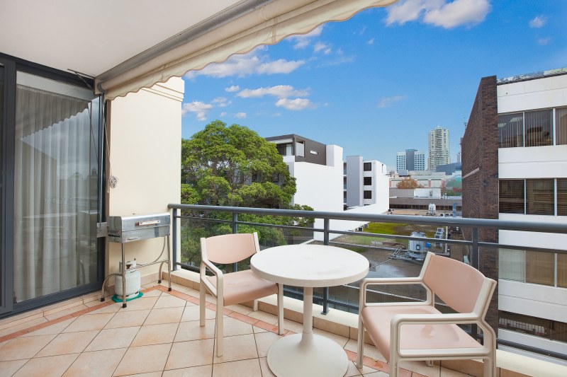 今日悉尼Chatswood 三房包家具1000/week 整租 Chatswood 三房包家具1000/week 整租
