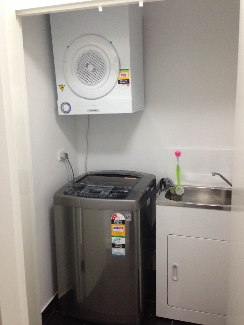 今日悉尼Parramatta 全新静街Apartment招租!附图 Parramatta 全新静街Apartment招租!附图