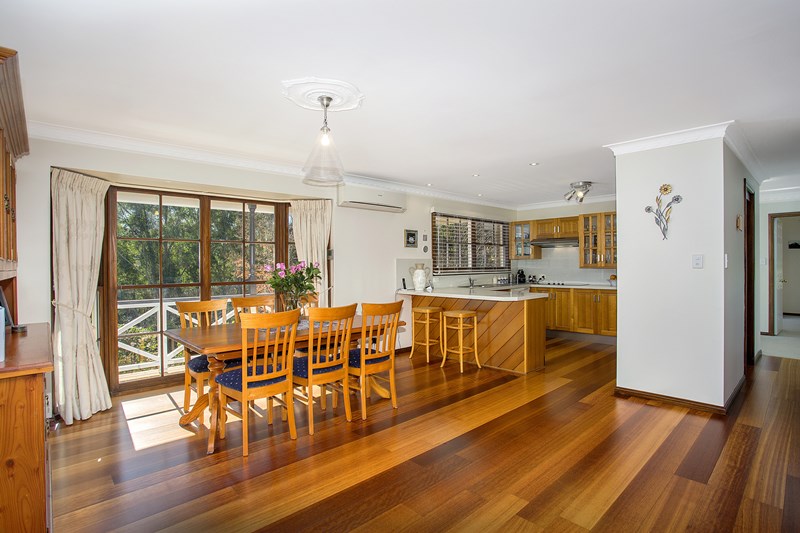 今日悉尼Cherrybrook 学区房整套两层House出租$880/wk Cherrybrook 学区房整套两层House出租$880/wk