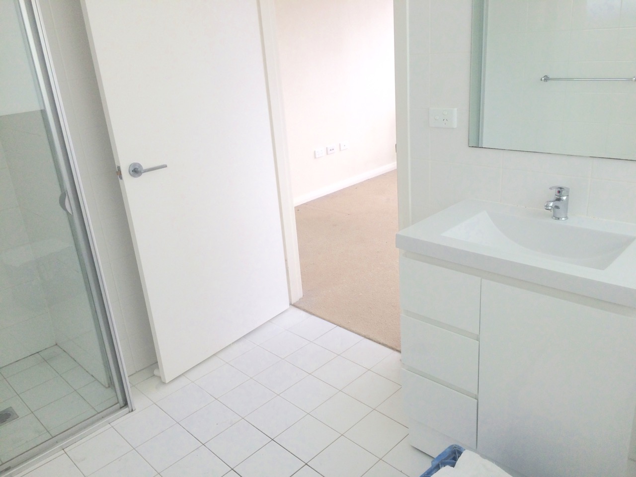 今日悉尼Burwood 个人 出租 Apartment 单间 $329per/week Burwood 个人 出租 Apartment 单间 $329per/week