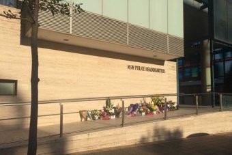 悉尼华裔警员遇害一周年 警局建筑以其命名 - 2