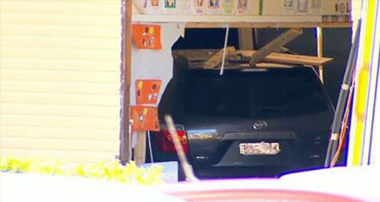 悉尼女司机驾车撞教室酿惨剧