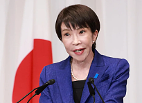 高市首相发“咯噔文学”卖惨：每天只睡3小时，还要缝裙子刷碗！却遭日本网友怒批