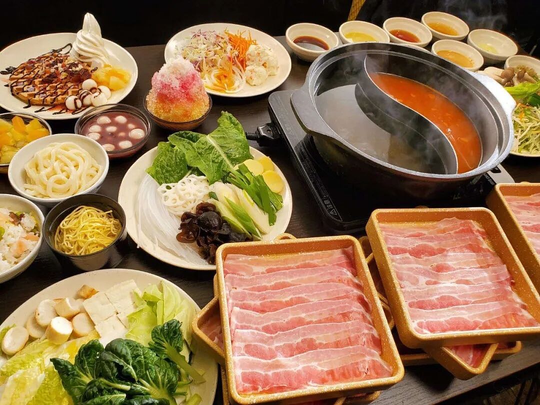日本涮涮锅店切出超薄