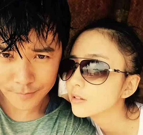 和佟丽娅离婚5年后,陈思诚带小21岁女友游遍多国,状态天差地别(组图) - 3