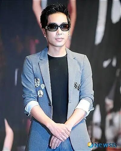 韩国男星失业后自曝想去日本拍成人电影,性侵黑历史再被扒!日网友:这是在嘲讽日本吗?(组图) - 3