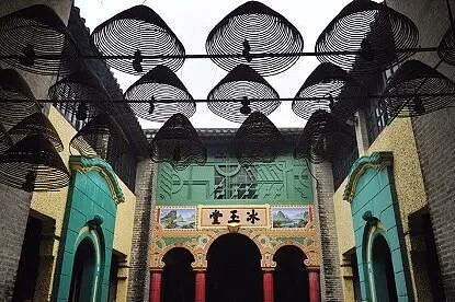 “不婚不恋的女性，老了都很凄凉？”百年前选择独身终老的