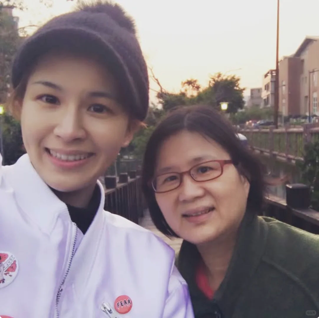 41岁台偶甜妹，100％胜率整顿《浪姐7》：当年迷倒90后的童年女神，原来这么反差…… - 23
