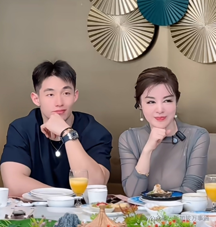 中国56岁美女总裁娶小31岁男模，嫁妆高达5000万！网友：比短剧还狗血（组图） - 1