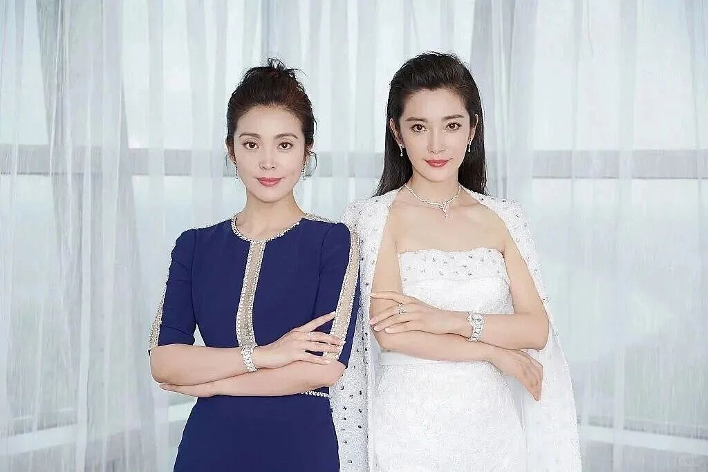 亲姐妹闹掰？李冰冰当场“开撕”经纪人妹妹：来生绝不再有瓜葛 - 6