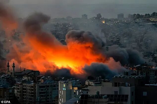 美军E-3预警机被伊朗炸成两节,地面作战不可避免,海军陆战队抵达中东(组图) - 3