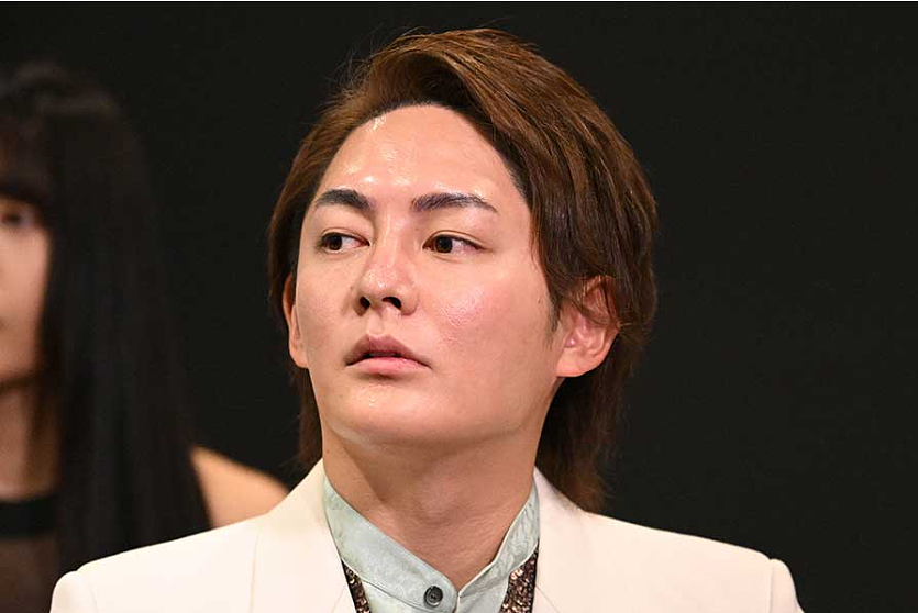 日本破产“青汁王子”和未婚生子的中日混血女星官宣婚讯，最能塌房的两个人竟然结婚了！（组图） - 8
