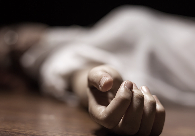 中国留学生宿舍双尸命案！男生坠楼，女生裸死浴室！背后真相竟是... - 7