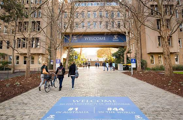 悉尼大学医护语言暴涨+材料截止倒计时！2028申请已开，墨大延长报到，西悉尼/格里菲斯狂撒奖学金 - 2