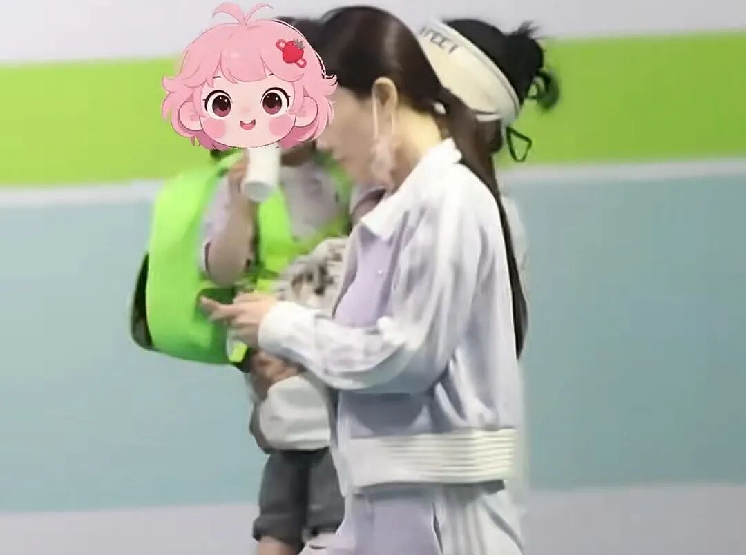 李小璐被曝疑似迎来二胎？带3岁小女孩回家引全网热议！曾被扒出家中有儿童餐椅！真相其实是…… - 4
