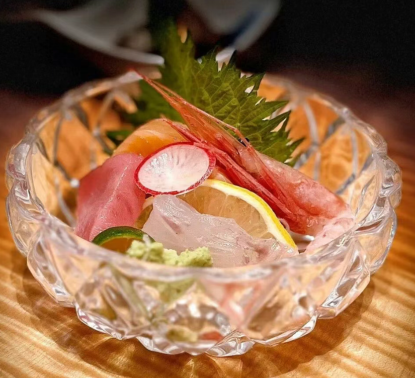 不想吃预制菜的年轻人，捧红“穷鬼版omakase” - 10