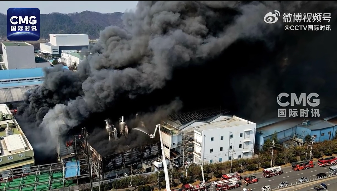 韩国工厂火灾已致14人失联、24人重伤,韩国总统李在明:动员所有可用资源,全力开展救援工作(图) - 1
