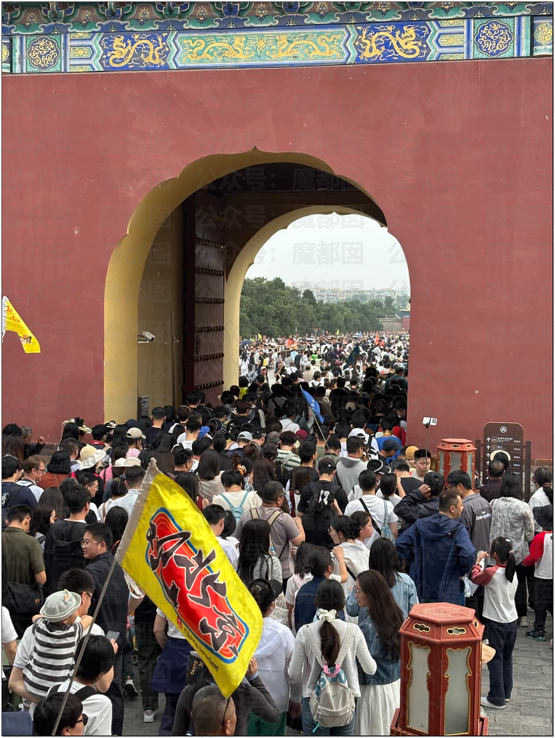 肉贴肉，人挤人！五一长假首日，中国各大景点已爆（组图） - 28