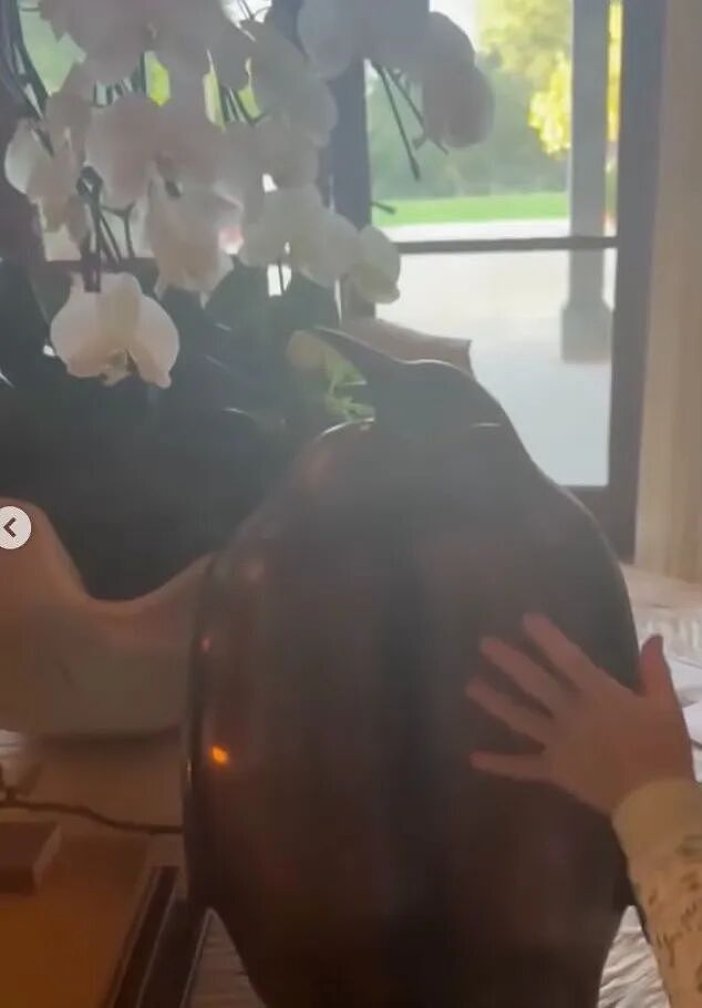 8周年，哈里梅根大婚照片公开！英媒群嘲：当年不让拍，现在知道炒了？ - 17