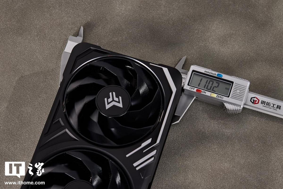 【IT之家评测室】性能稳步提升，影驰 GeForce RTX 5060 金属大师黑金版 OC 显卡评测 - 8