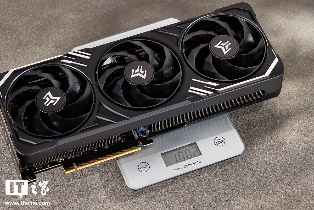 【IT之家评测室】性能稳步提升，影驰 GeForce RTX 5060 金属大师黑金版 OC 显卡评测 - 5