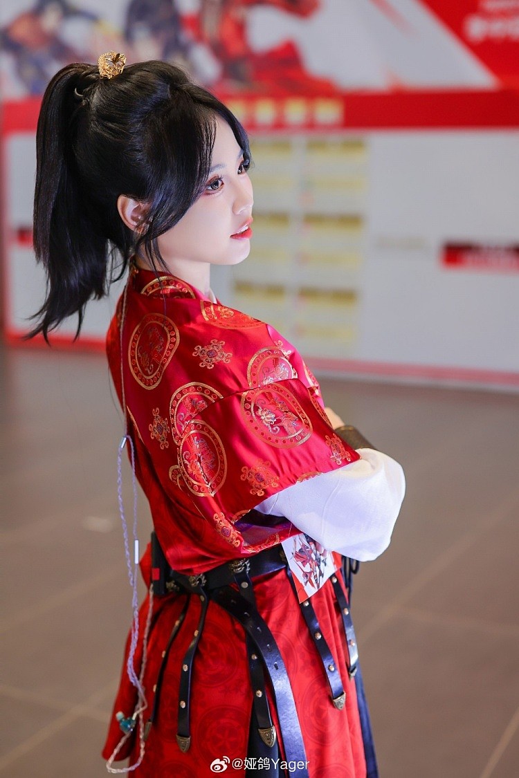 永劫女主持Yager晒照：给外国选手们来点中式美学的震撼 - 2