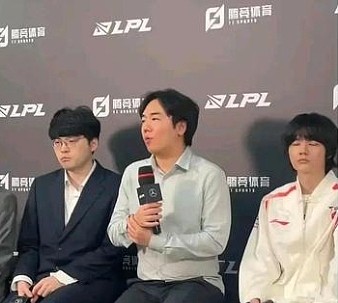 贴吧网友热议红米TES在练阵容：这一练 练到了团队解散 还不如bigwei - 1