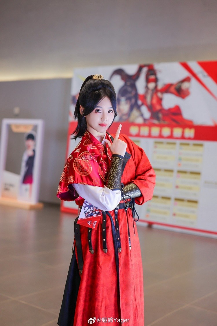 永劫女主持Yager晒照：给外国选手们来点中式美学的震撼 - 9