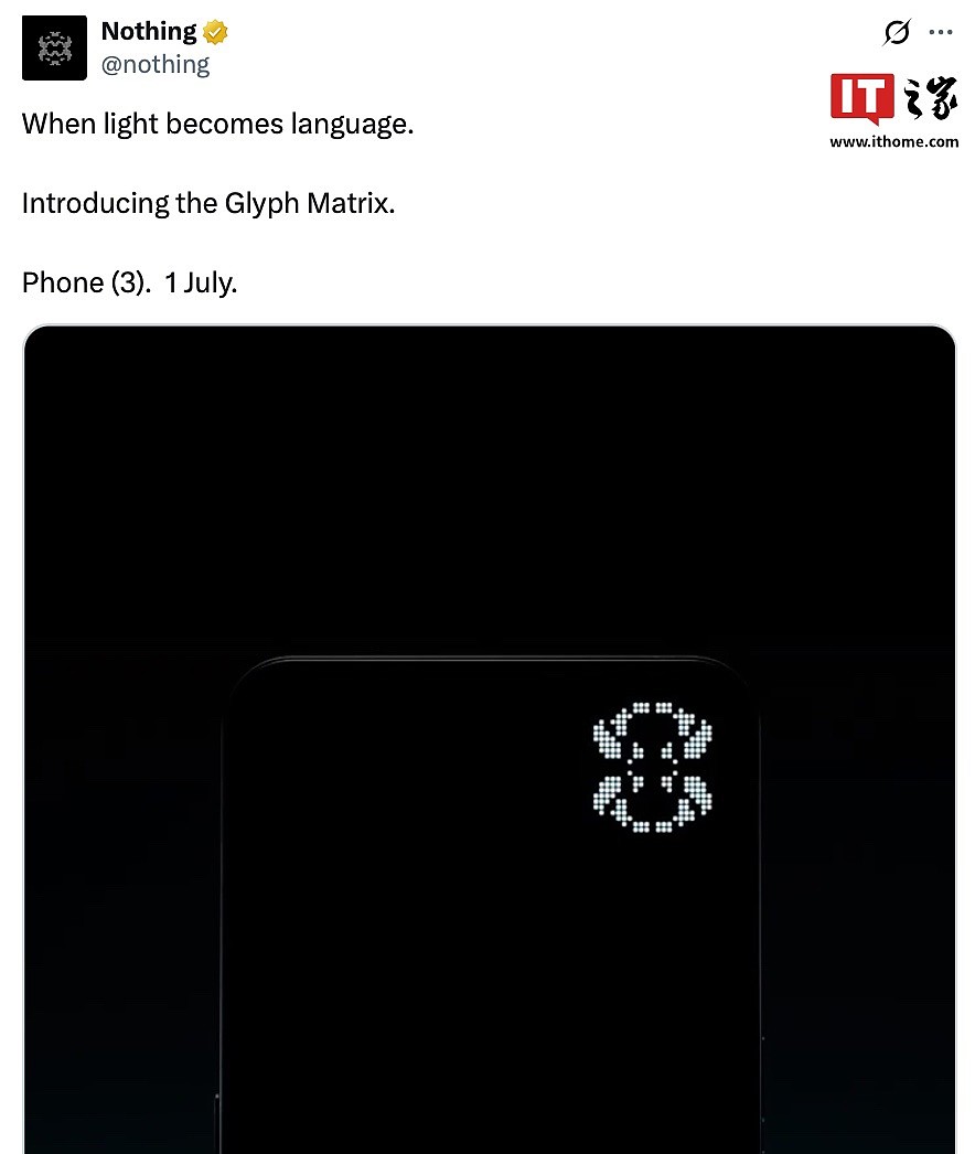 Nothing Phone(3)手机外观谍照曝光:后置三摄 + Glyph Matrix 数显矩阵屏 - 2