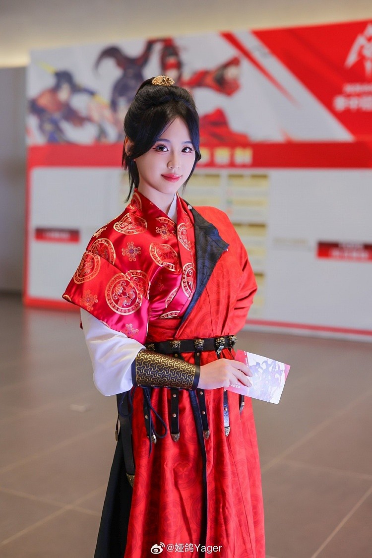 永劫女主持Yager晒照：给外国选手们来点中式美学的震撼 - 6