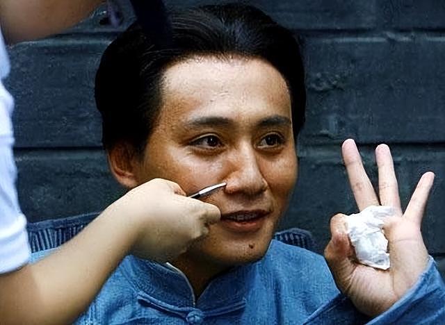刘烨饰演毛主席后感慨：无人能企及毛主席的高度！ - 4