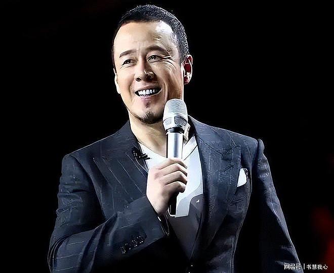 《歌手》五期：胡彦斌破音却封神！窦靖童难听不淘汰？杨坤大跑调 - 2